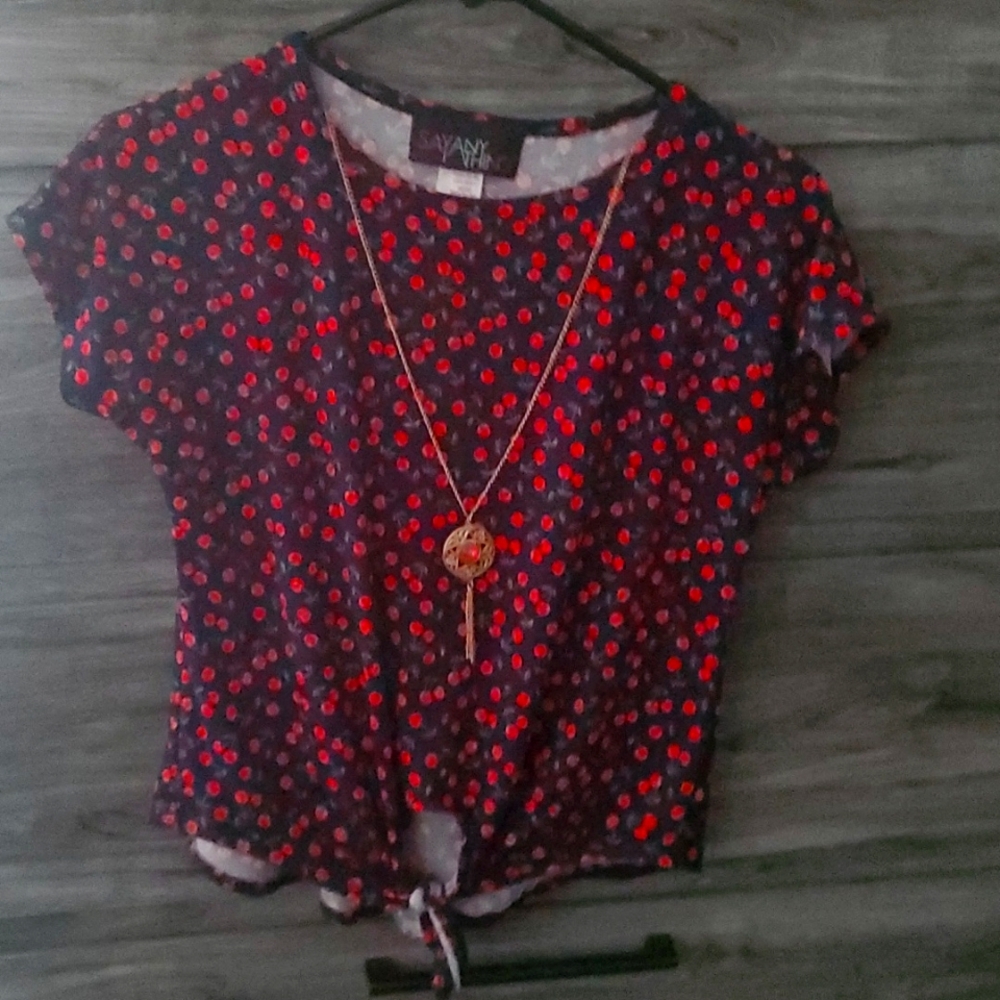 Cherry top size medium